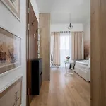 Przytulne Z Ogrodkiem By Renters شقة