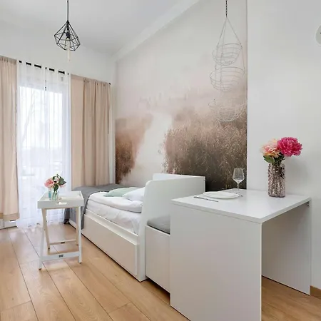 Przytulne Z Ogrodkiem By Renters فروتسواف